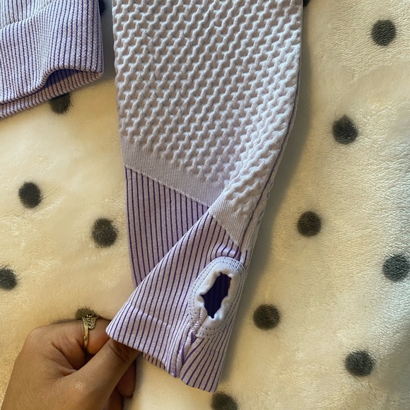 Lilac purple workout set size large. - Picture 7 of 7